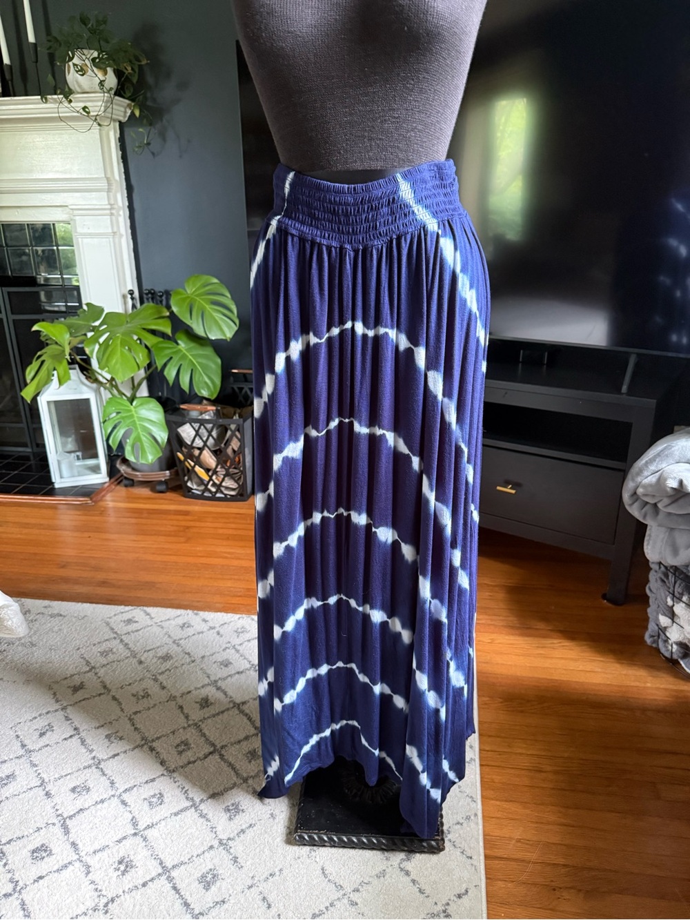 Women’s Navy Blue Tie-Dye Maxi Skirt